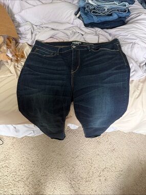 Denizen from Levi's Indigo Wash Men's Relaxed Jeans